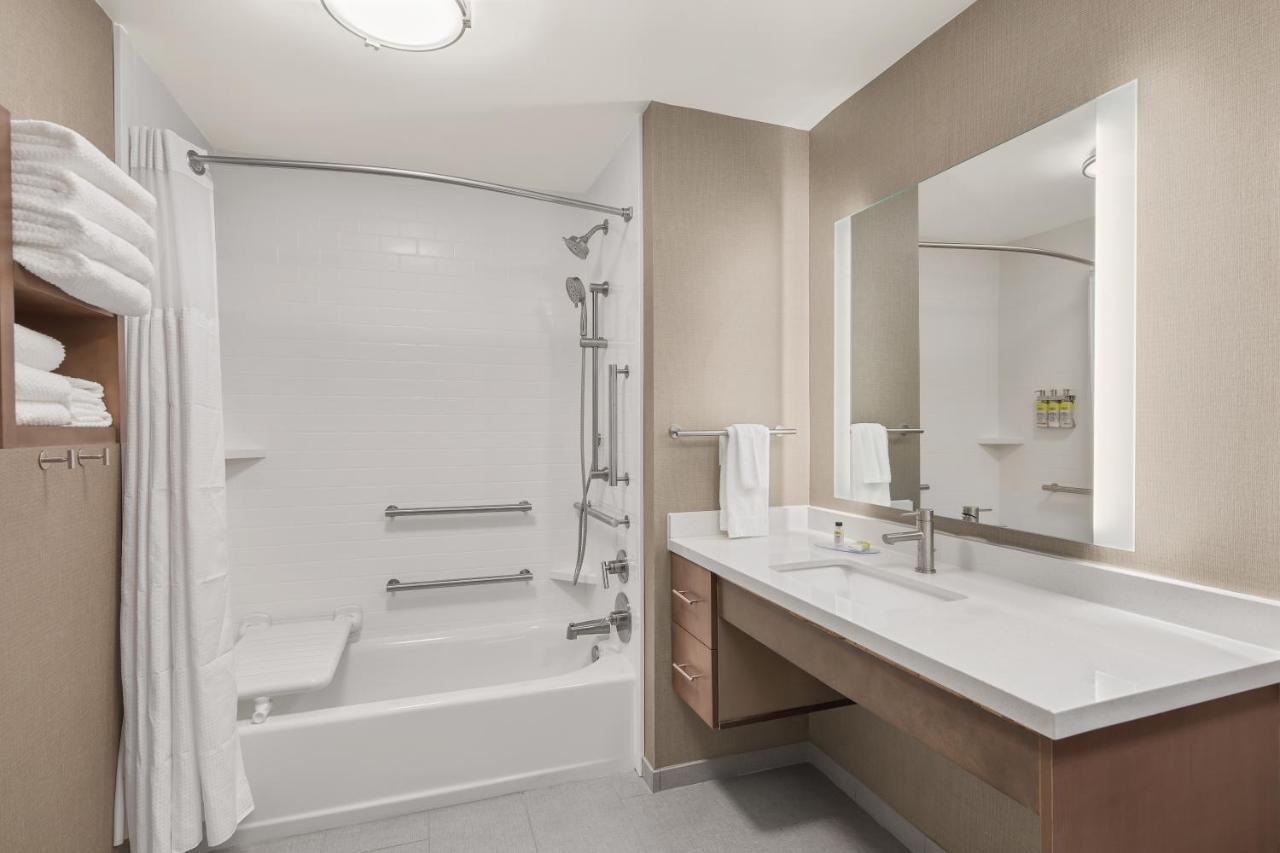 Staybridge Suites - Florence Center By Ihg Eksteriør bilde