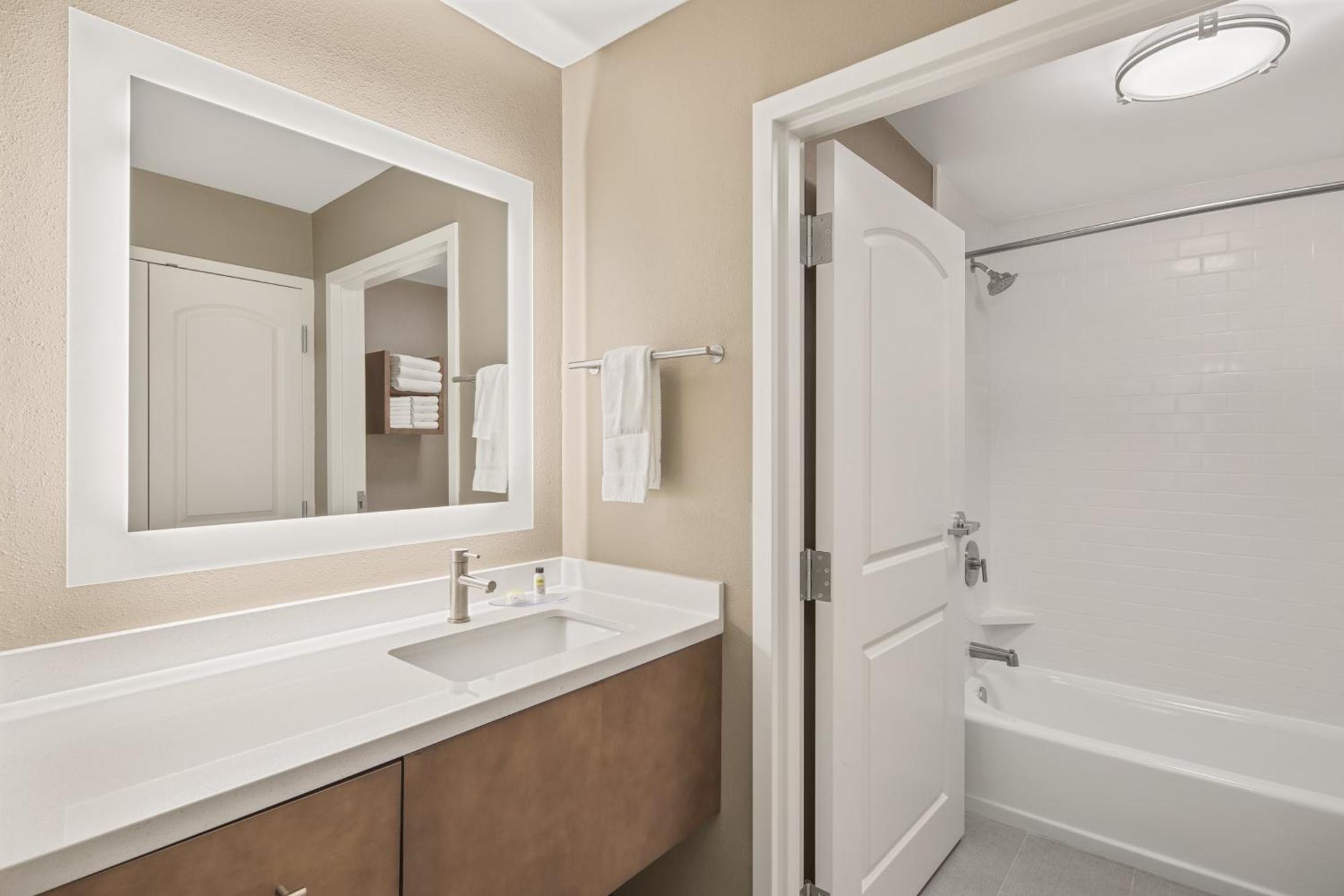 Staybridge Suites - Florence Center By Ihg Eksteriør bilde